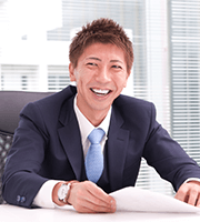 東京本社担当者 對馬一喜
