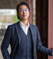 横浜相談室担当者 加藤譽一
