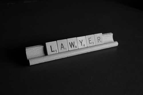 弁護士