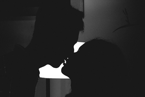 キス