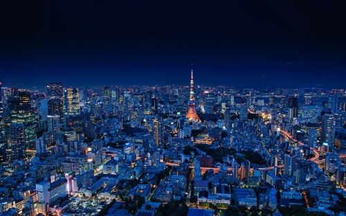 東京