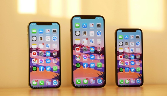 iphone ホーム画面